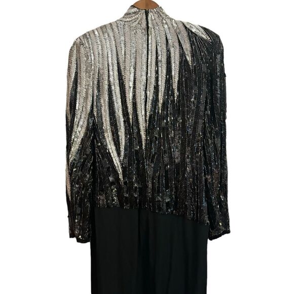 Bob Mackie Vintage Heavily Beaded & Sequin Black & Silver Stunning Dramatic Gown - Picture 10 of 16